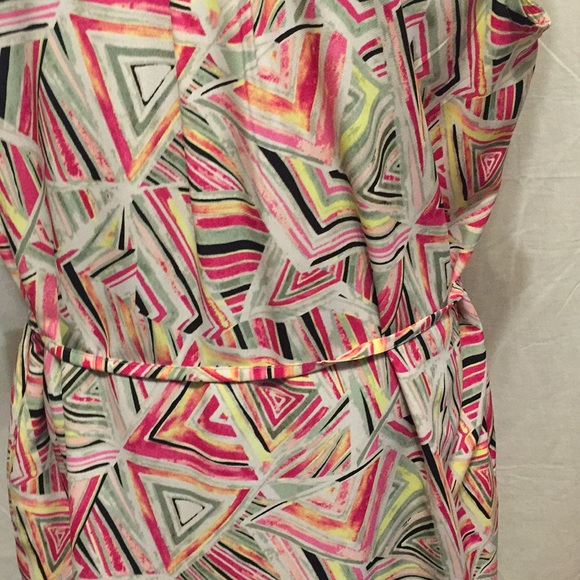 Dress - Picture 6 of 8